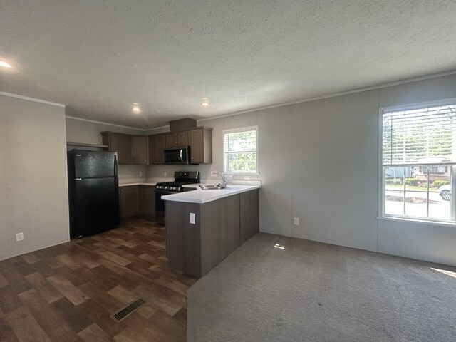 Photo - 39500 Warren Rd