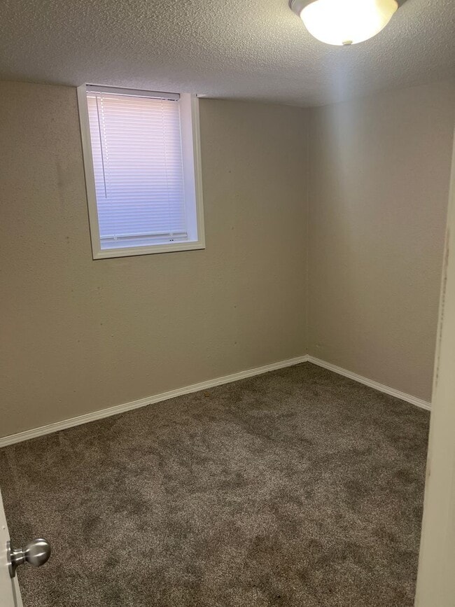 Photo - Spring Triplex Unit 1305-03