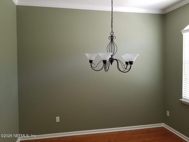 Photo - 8299 Warlin Dr N