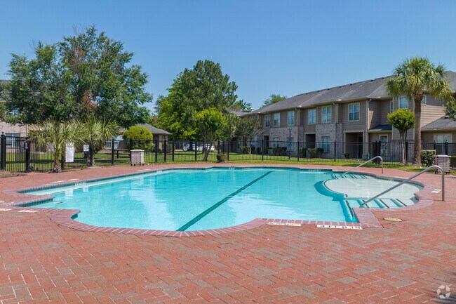 Building Photo - Park at Fallbrook Rental