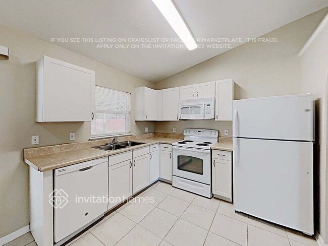 Photo - 641 Stevelynn Cir