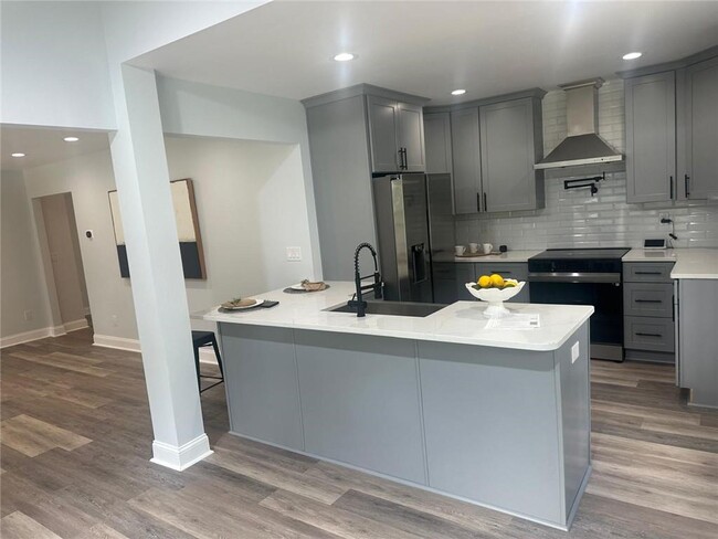 Photo - 1841 Bayberry Dr SW