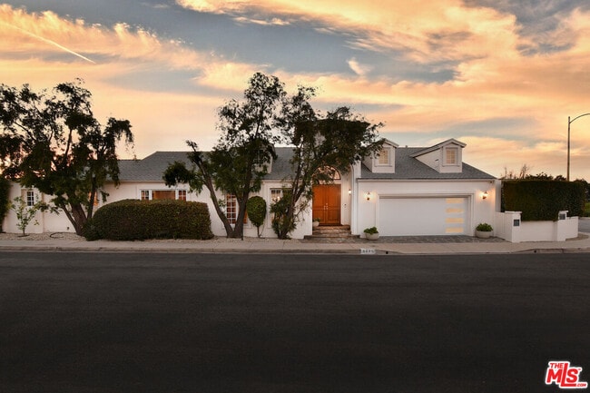 Photo - 3635 Fawndale Pl