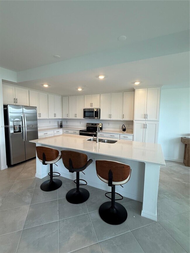 Photo - 5555 Double Eager Cir Unit 3917
