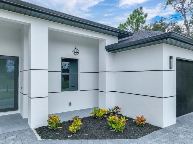 Photo - 2504 23rd St W