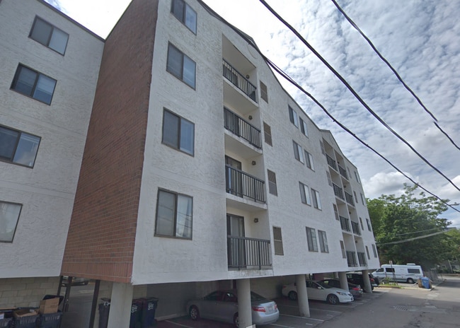 Photo - 18 Elmer St Unit 404