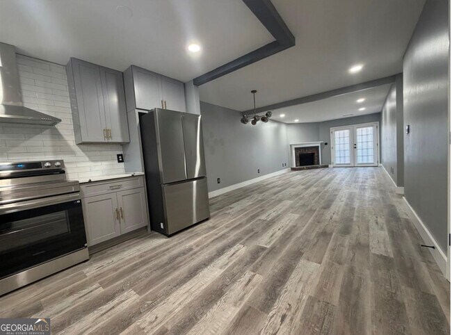 Photo - 5505 Park Pl S