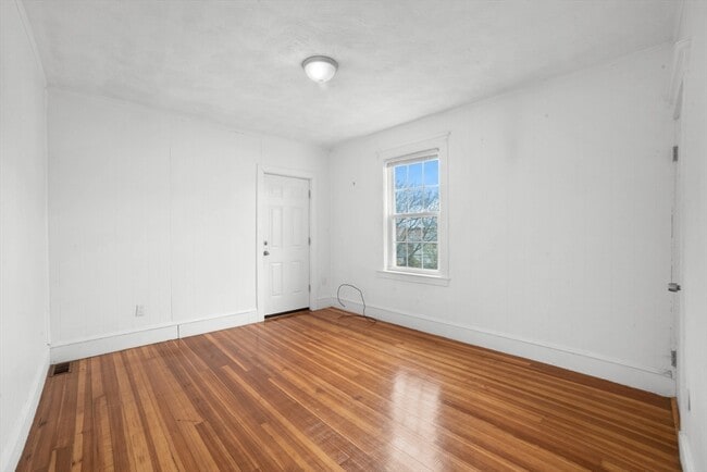 Photo - 276 Fayette St Unit 274