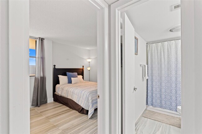 Photo - 1850 Homewood Blvd Unit 512