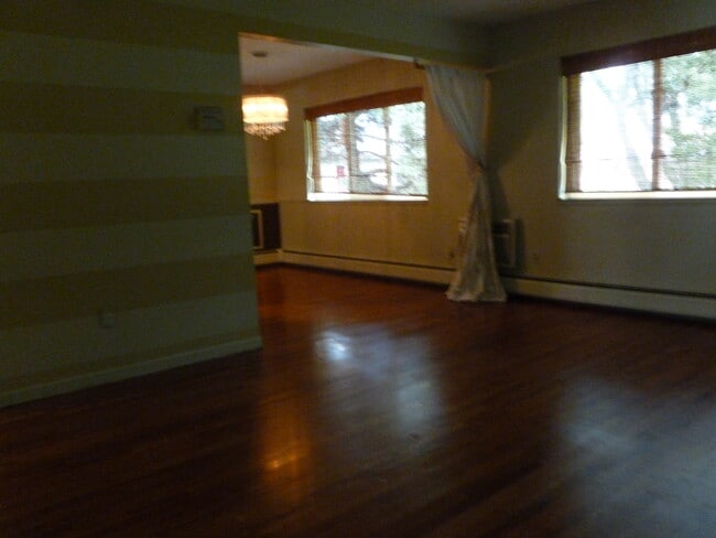 Photo - 4113 Telegraph Rd Unit 212