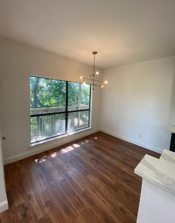 Photo - 7340 Skillman St