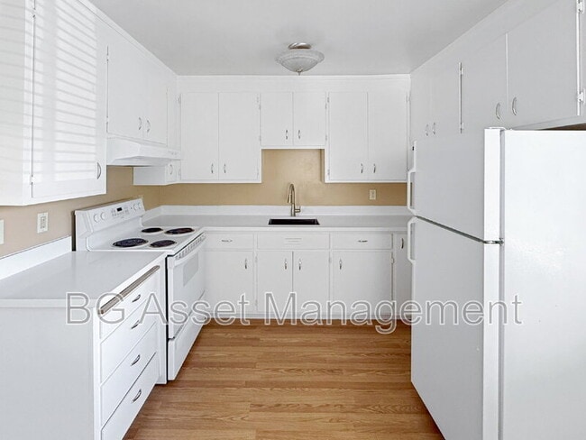 Photo - 121 Eddy St