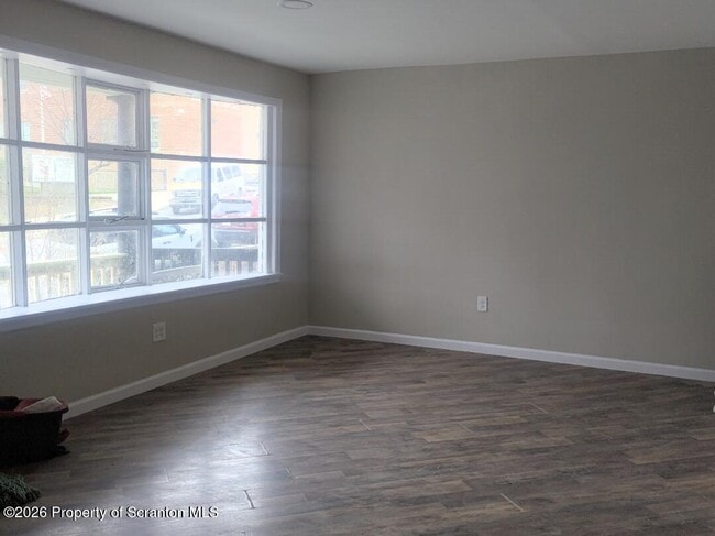 Photo - 714 Orchard St