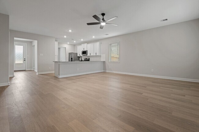 Photo - 21563 Bluebonnet Bay Dr