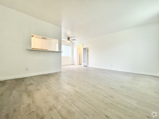 Building Photo - 1831 Grant Ave Redondo Beach, CA 90278 Unit 2 Rental