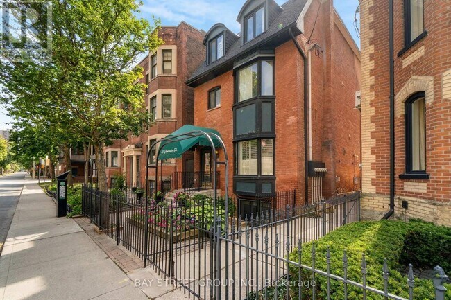 Photo - 65 Gloucester St