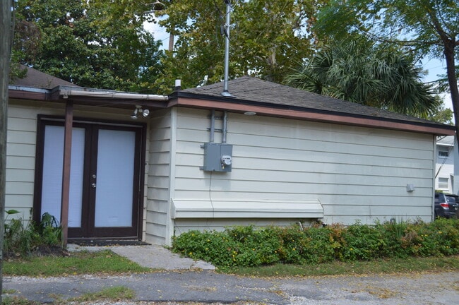 Photo - 3648 Riverside Ave