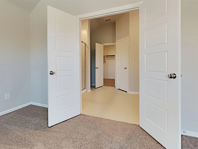 Photo - 2926 Culver Ave