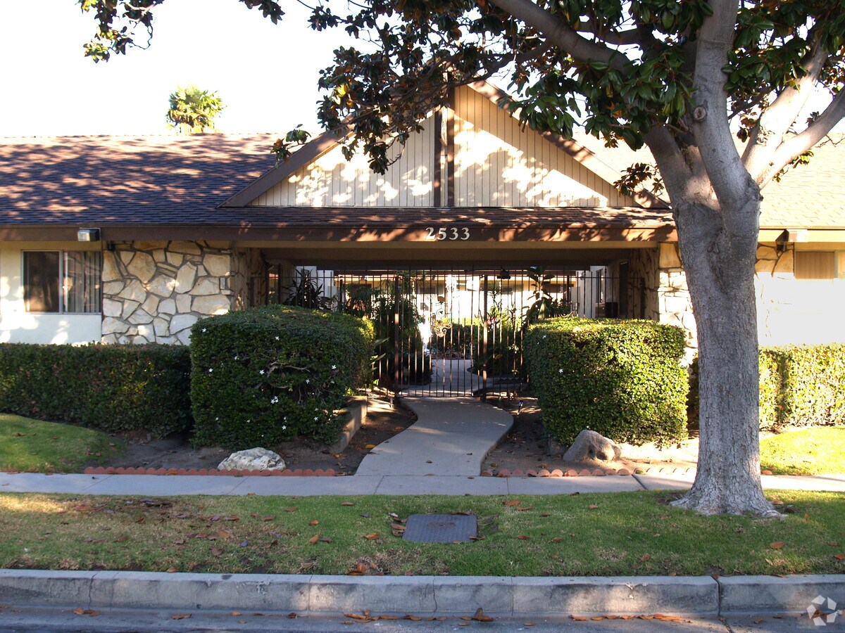 Photo - Winston Villa Apartments