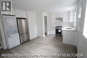 Photo - 1228 Dougall Ave