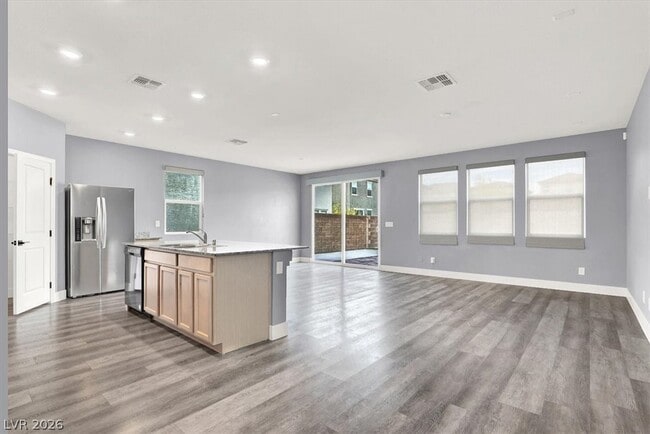 Building Photo - 3451 Jade Flower St