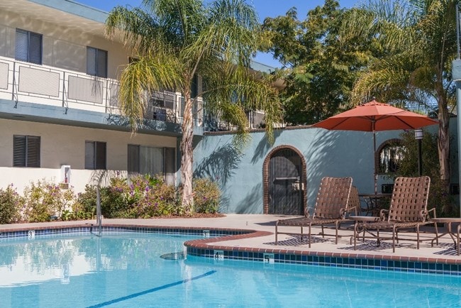 The Waverly at Campbell - The Waverly at Campbell Apartments