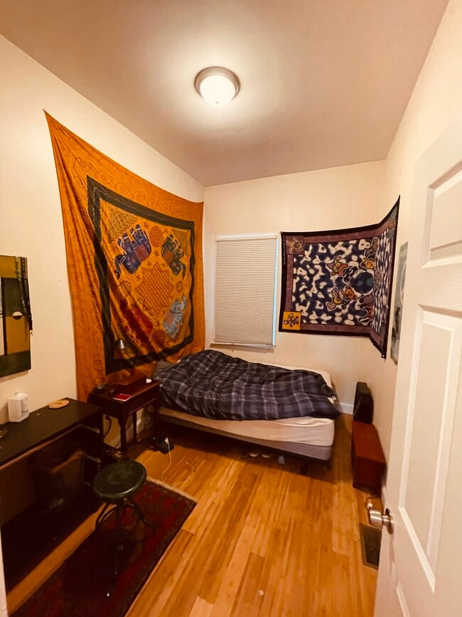 Photo - 47 Orleans St Unit 1