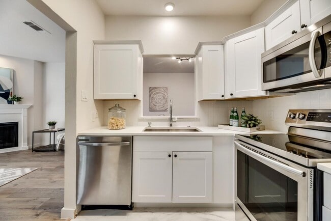 Photo - Park View on Cole