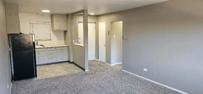 Photo - 1170 N Ogden St Unidad 401