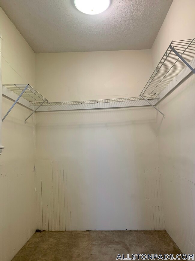 Photo - 441 Cambridge St Unidad 4