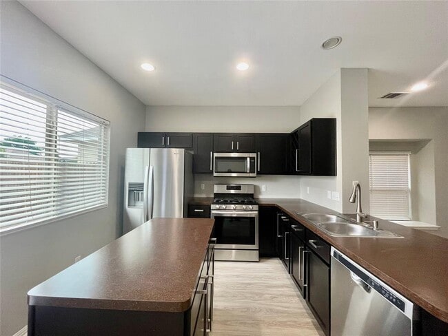 Photo - 4524 Kind Way Unit 257
