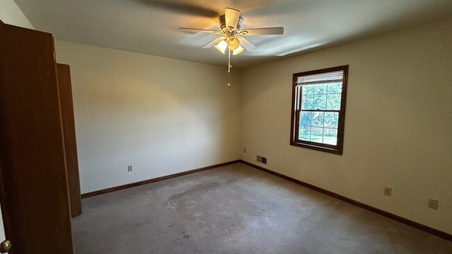 Photo - 4212 Menga Dr Unit 4