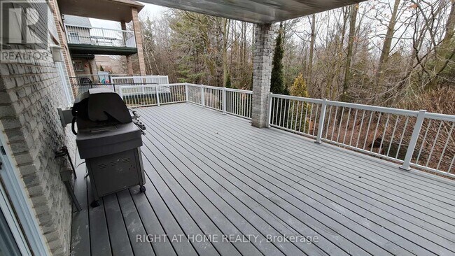 Photo - 172 Lena Crescent