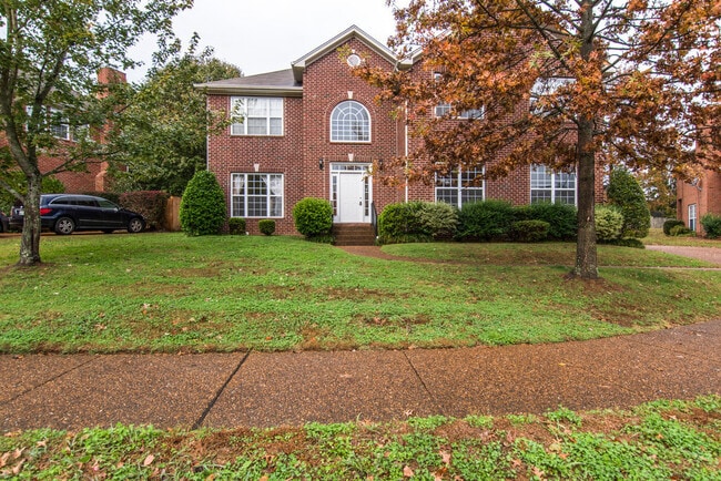 Building Photo - **ESTABLISHED NEIGHBORHOOD, AMAZING LOCATION**