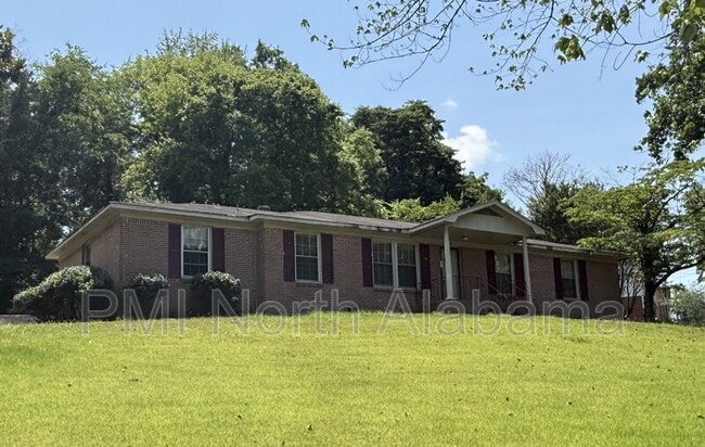Photo - 2801 Brett Rd NW