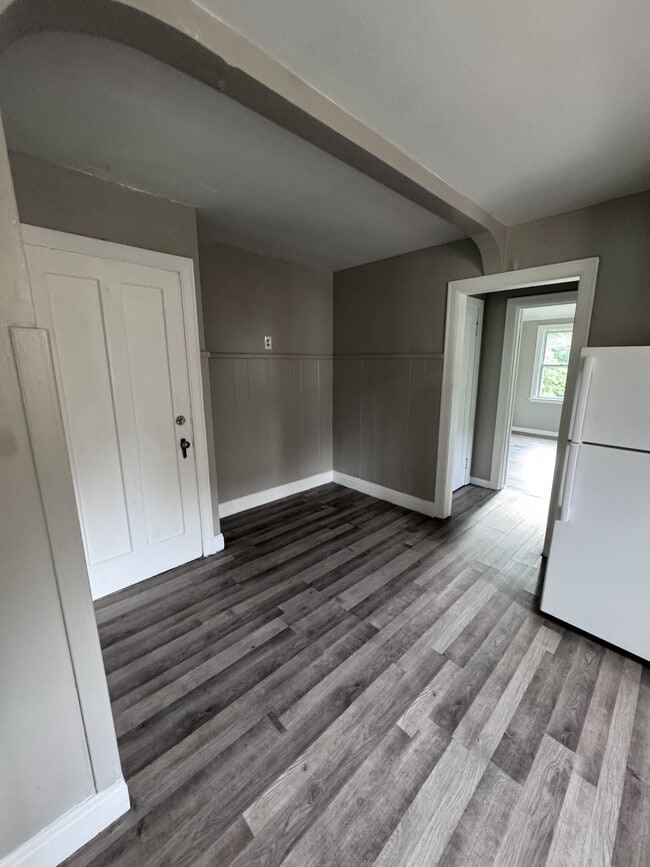3872 Vine St Unit 3