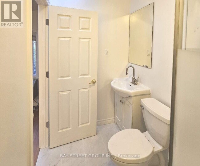 Photo - 36 Grandview Ave