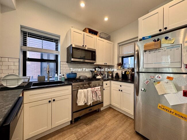 Photo - 1510 Tremont St Unit 3