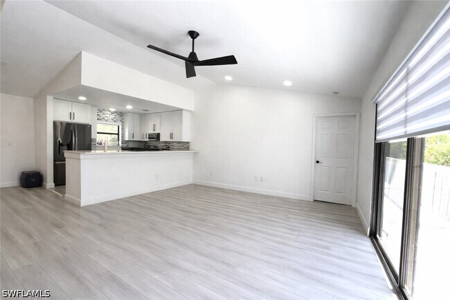 Photo - 3767 Golden Gate Blvd E