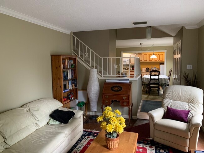 Building Photo - 2118 Flat Creek Dr Unit 1