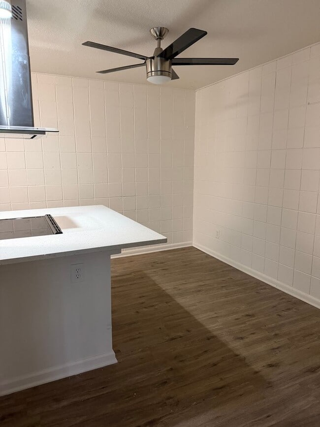 Photo - 4903-4913 Walnut St Unit 4903 #1