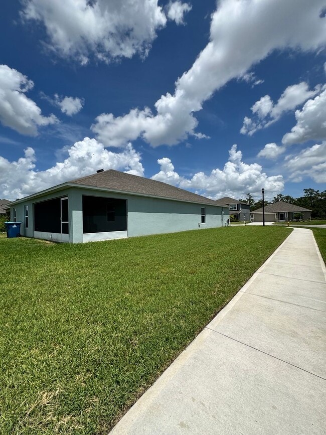 Photo - Beautiful 4-Bed, 2-Bath Home in a Prime Location!