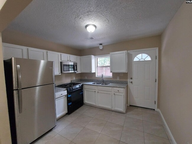 Photo - 2006 Heidt St