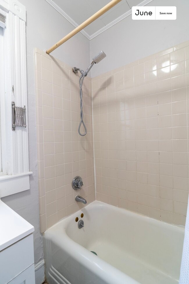 Photo - 2 Sherman St