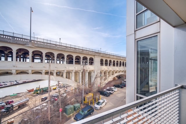 Photo - 2222 Detroit Ave Unidad 407