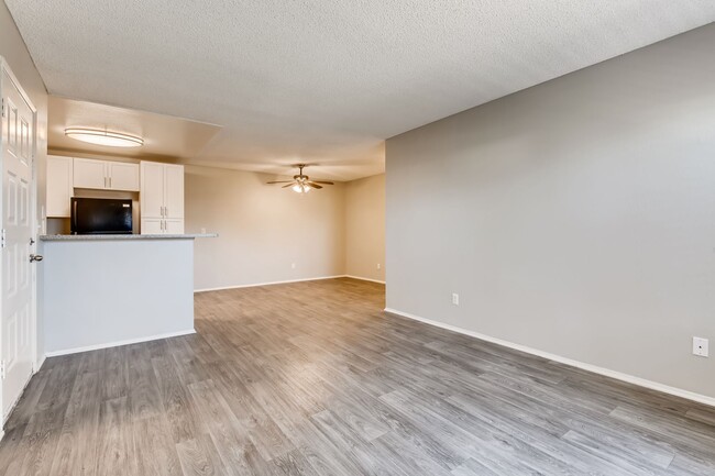 Photo - The Avenue at San Marcos