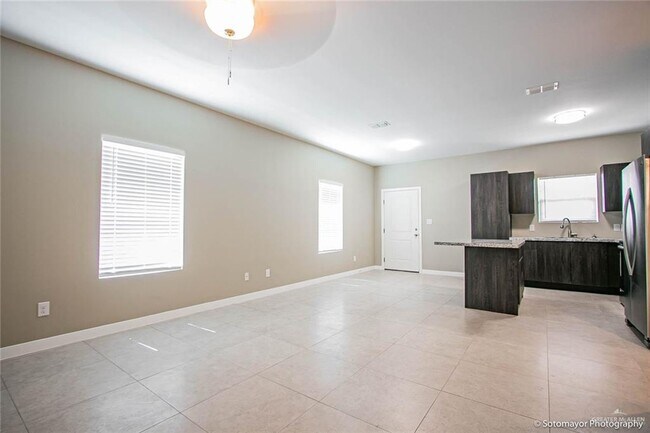 Photo - 8 Golden Nugget Unit 1