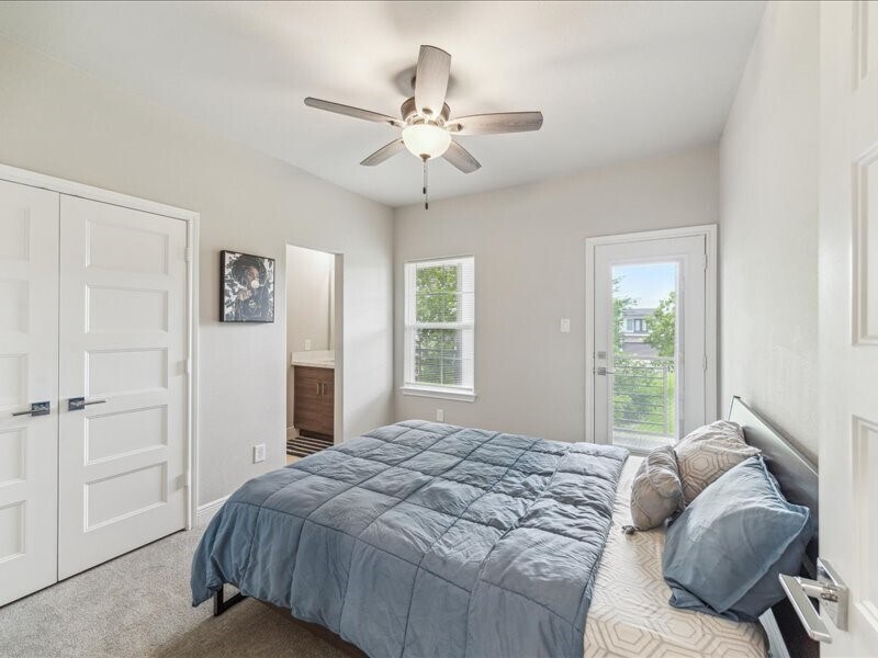 Photo - 4713 New Orleans St