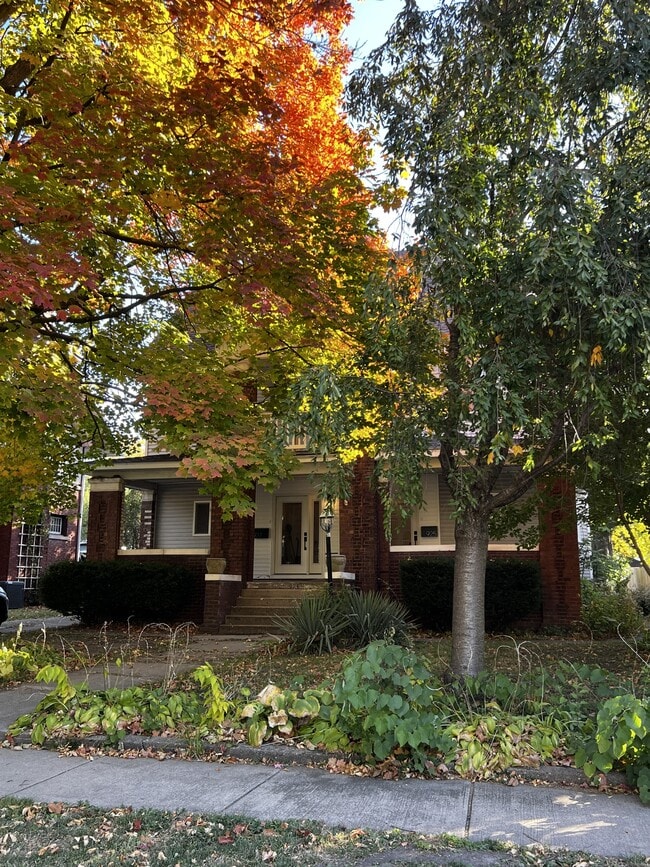Photo - 925 N Broad St