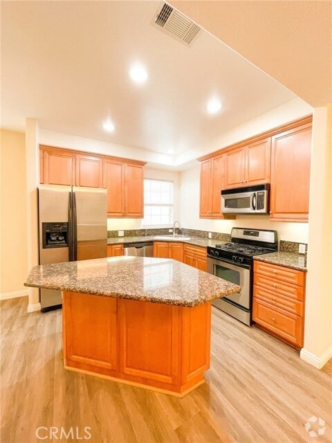 Building Photo - 1421 Lomita Blvd Rental